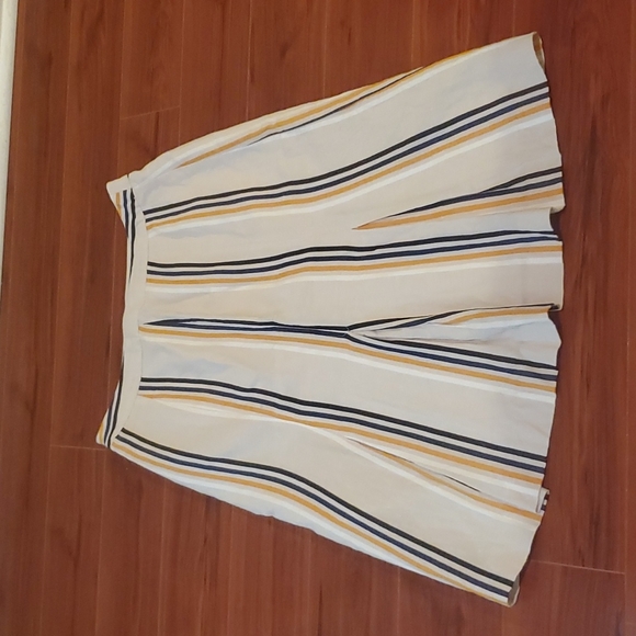 Who What Wear Striped Skirt Size 6 - Picture 5 of 6